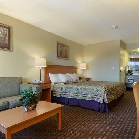 Days Inn By Wyndham Hayward Airport Oda fotoğraf