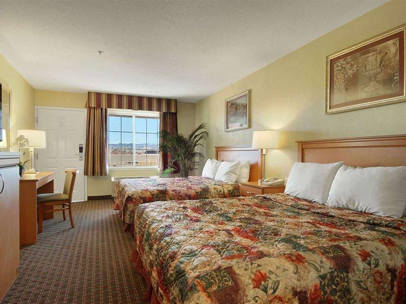 Days Inn By Wyndham Hayward Airport Dış mekan fotoğraf